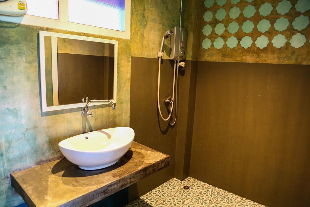 Sundara Guesthouse Nan Ngoại thất bức ảnh