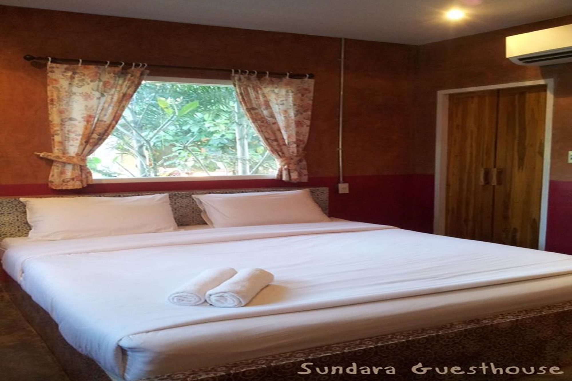 Sundara Guesthouse Nan Ngoại thất bức ảnh